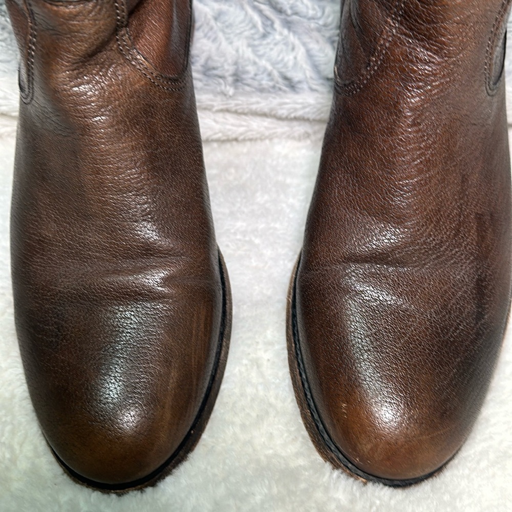 Frye leather brown distressed Melissa size 8 1/2 B Boots. Above the ankle. EUC‎ - Picture 3 of 8